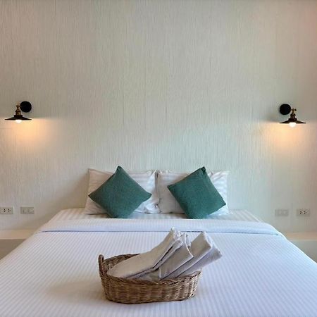 Charisma Resort Suan Phueng Eksteriør billede