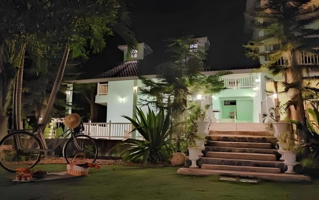 Charisma Resort Suan Phueng Eksteriør billede