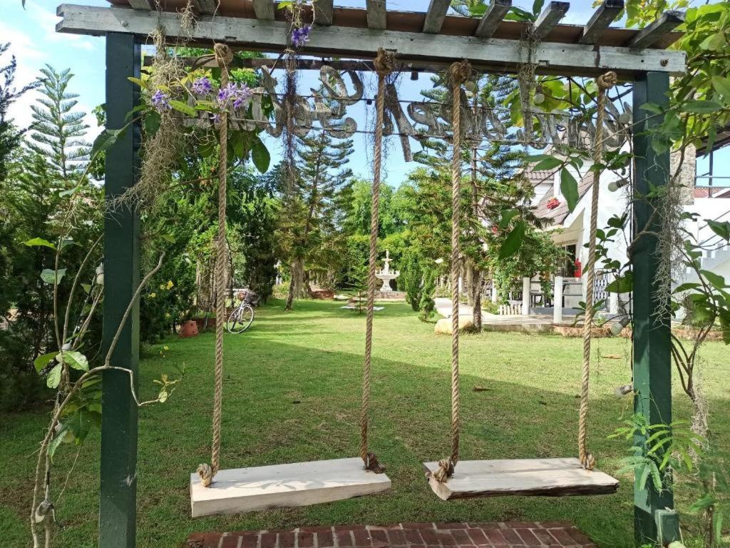 Charisma Resort Suan Phueng Eksteriør billede