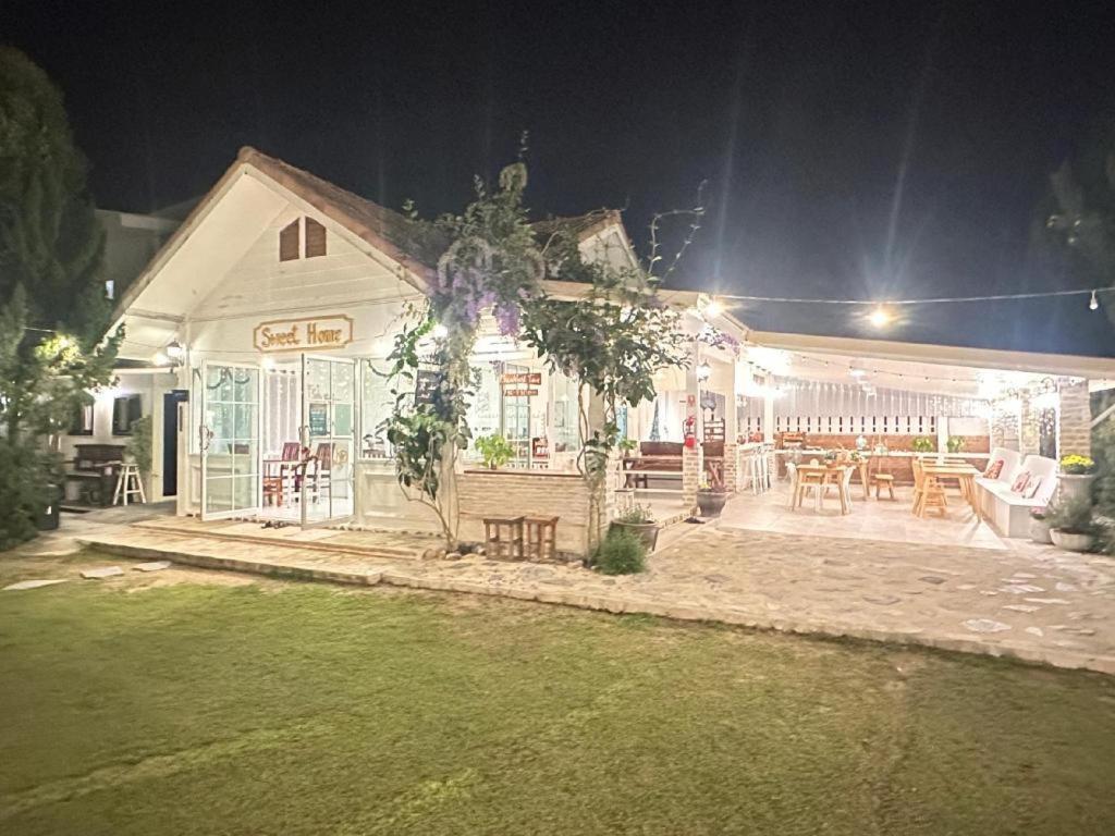 Charisma Resort Suan Phueng Eksteriør billede